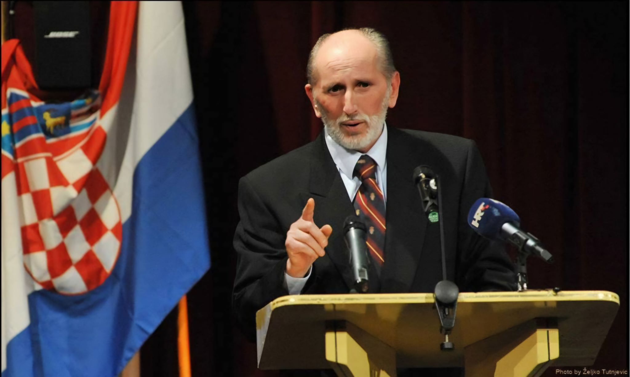 U spomen na Generala